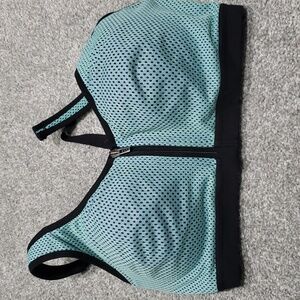 Victoria secret sport sports bra 34DD